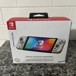 Nintendo Switch Ergonomic Controllers - Gray